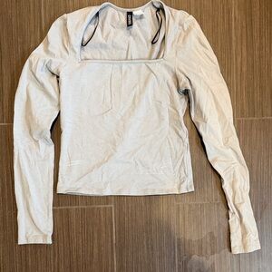 H&M Light Gray Long Sleeve Top